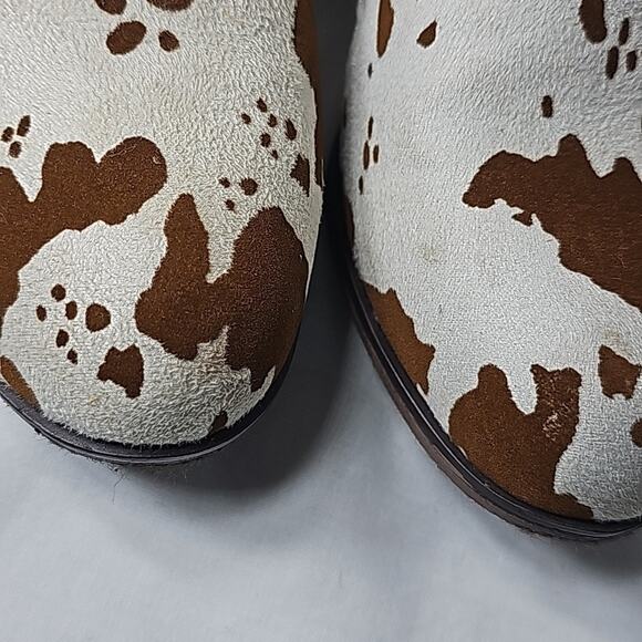 Pierre Dumas Women's Sz 7.5 Cow Print Calf Hair Western Ankle Booties - Picture 10 of 11